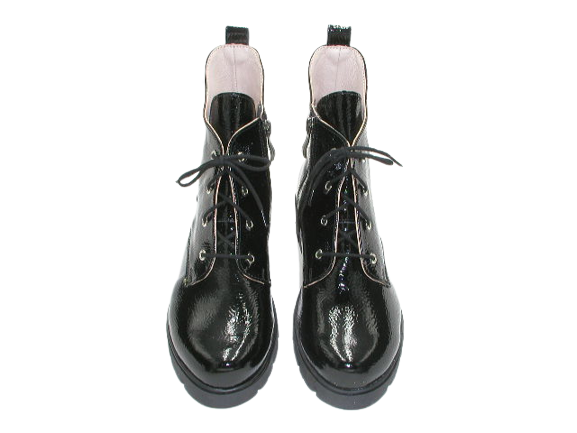 6951 czarny lak. 1.png