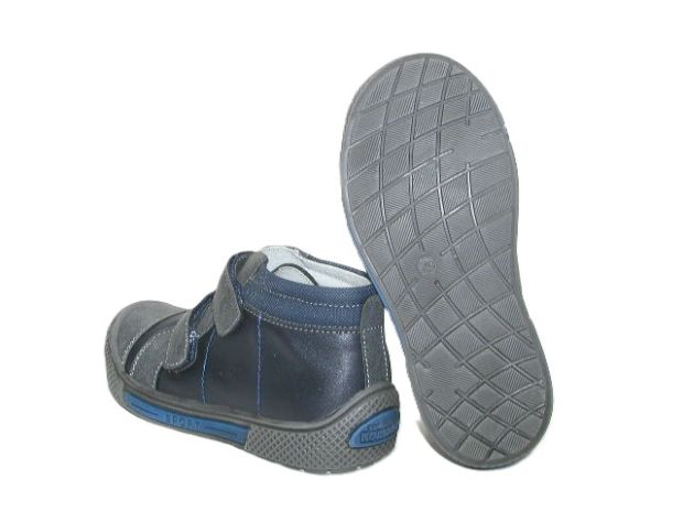 6293 c.granat 3.JPG