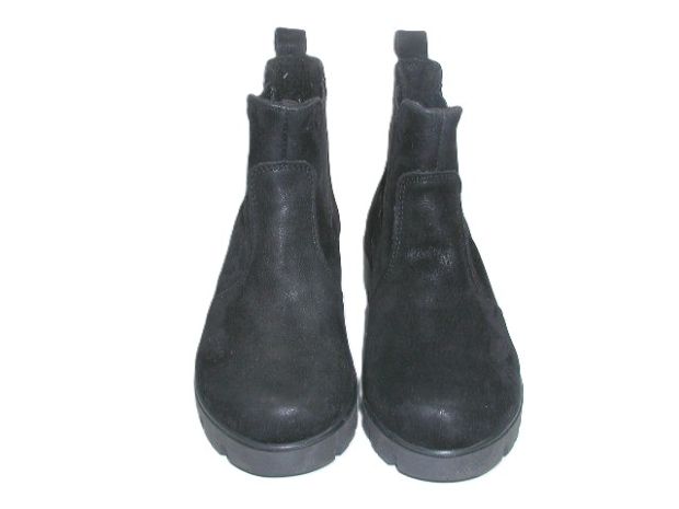 4815 czarny nub. 1.JPG