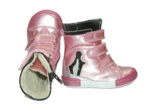 Trzewiki ocieplane zimowe Kornecki        6971 róż