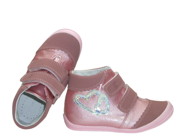 P1011386-removebg-preview (1).png