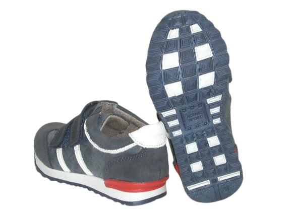 5323 c.granat sk. 3.png