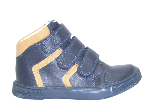 Sneakersy dziecięce: jak wybrać wygodne i modne sneakersy dla dzieci?